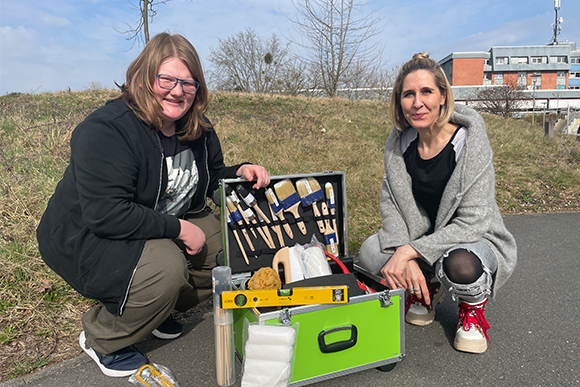 Maler-Auszubildende Paula Cohrsen holt den Sieg beim Sto-Wettbewerb